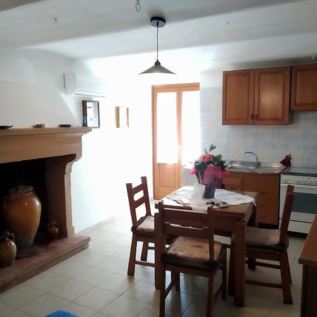 Da Nonna Ida Villa Civita Campomarano ภายนอก รูปภาพ