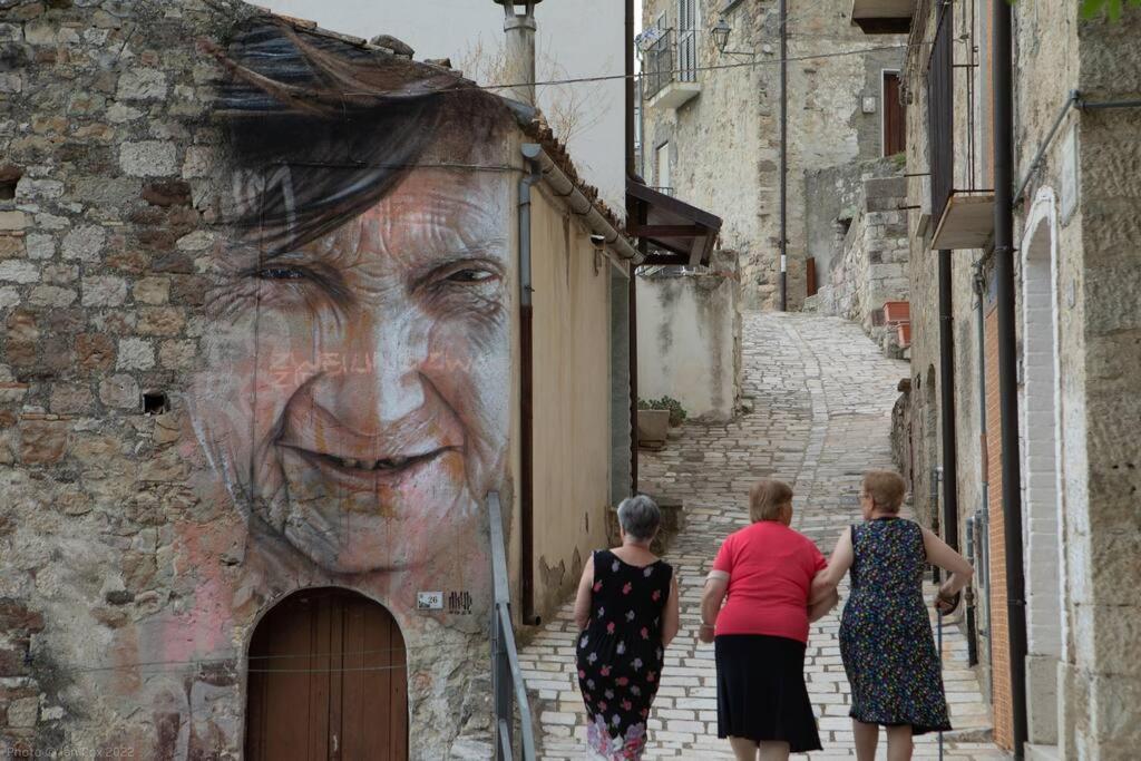 Da Nonna Ida Villa Civita Campomarano ภายนอก รูปภาพ